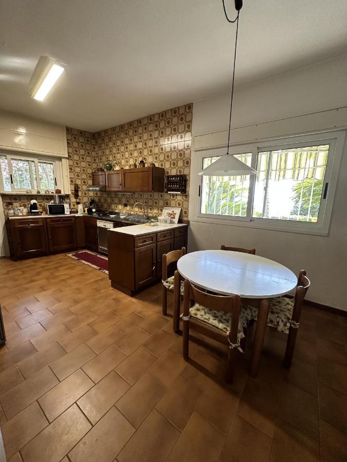 Le Rose Di Emma Villa Bordighera Eksteriør billede