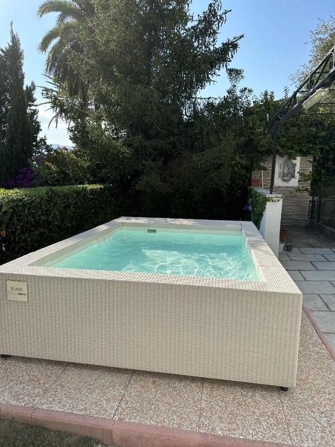 Le Rose Di Emma Villa Bordighera Eksteriør billede