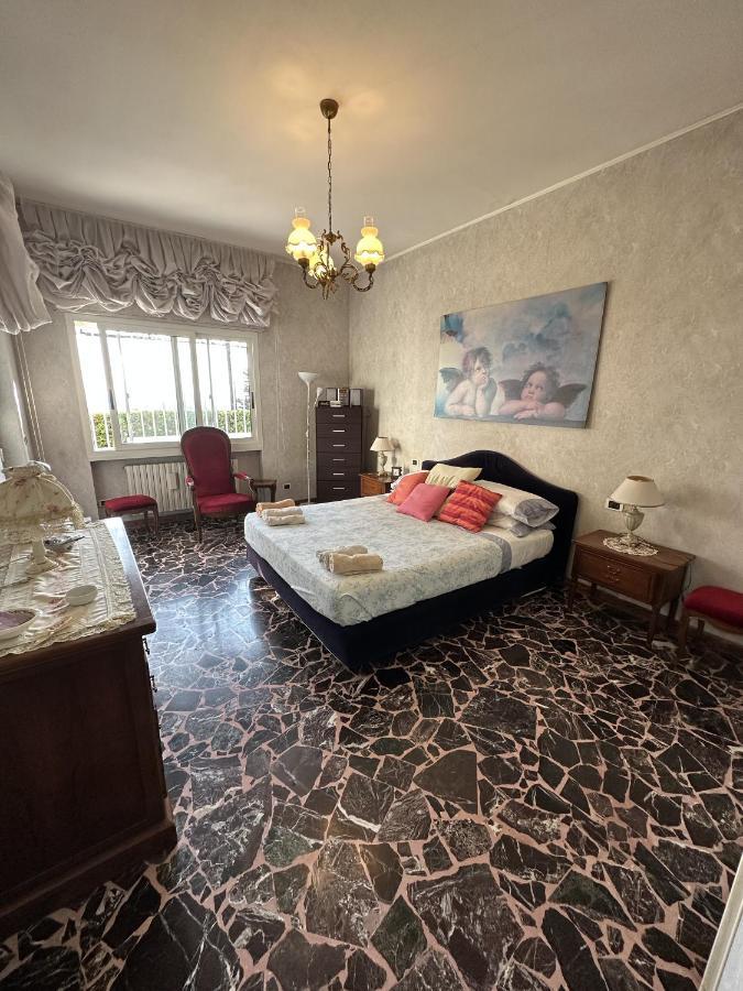 Le Rose Di Emma Villa Bordighera Eksteriør billede