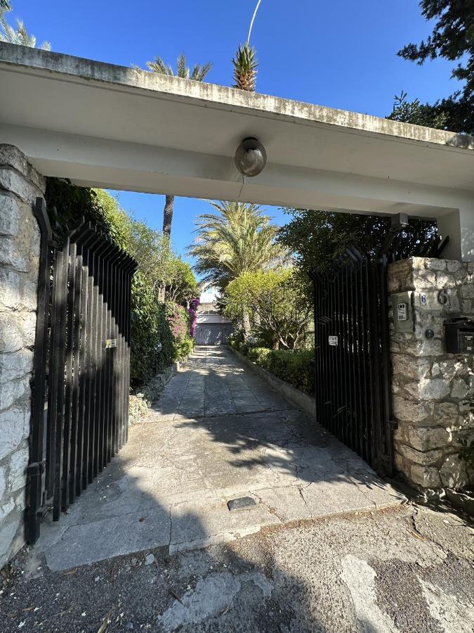 Le Rose Di Emma Villa Bordighera Eksteriør billede
